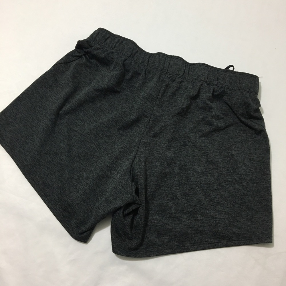 Nike DriFit training shorts, small black - Picture 3 of 10